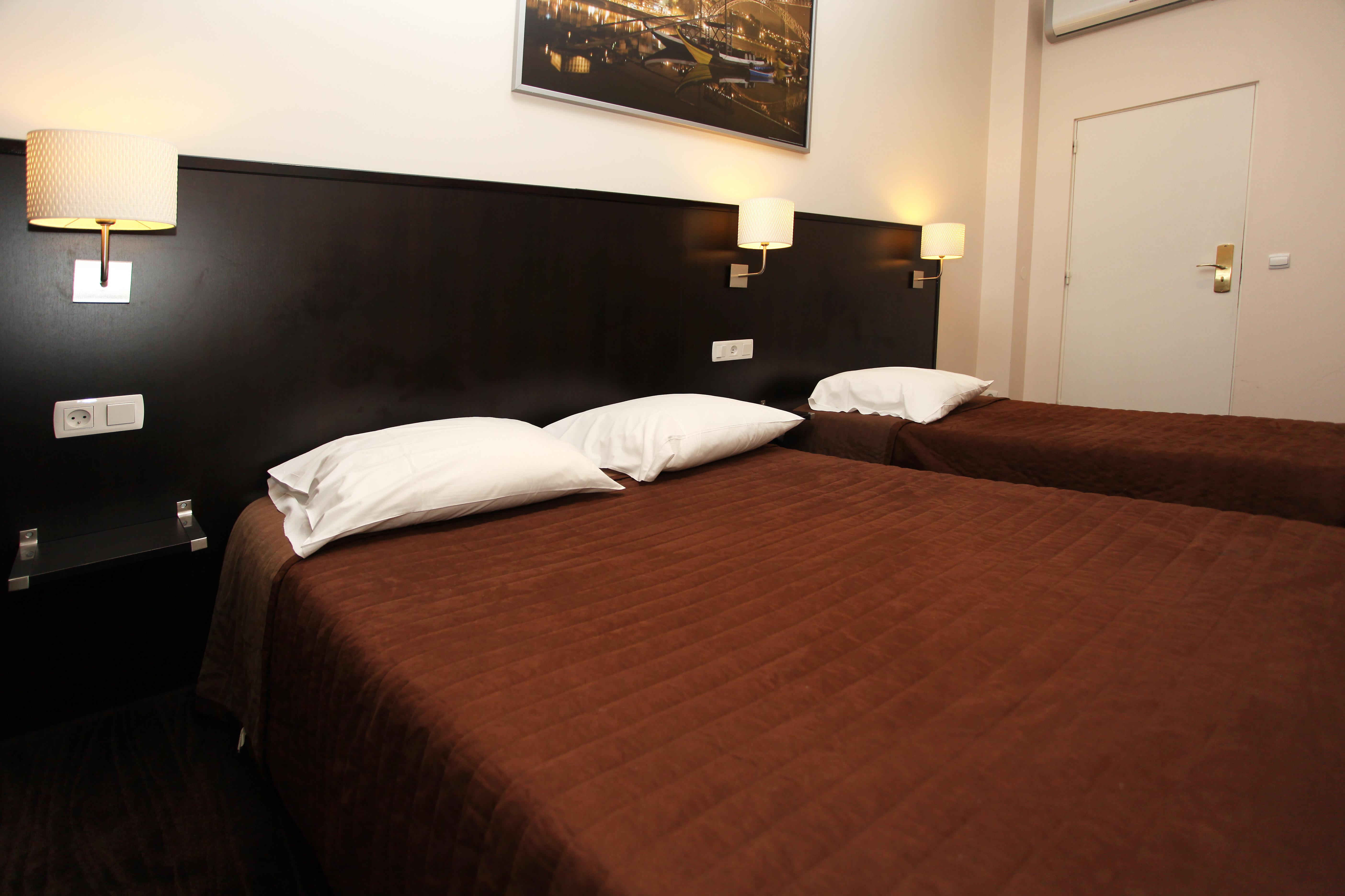 Hotel Trocadero 2*